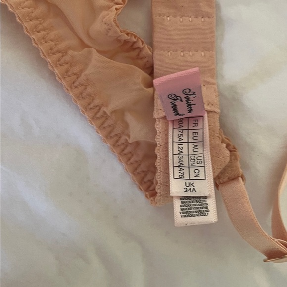 Agent Provocateur Sand Lorna Peach Scalloped Lace Bra - Picture 6 of 7